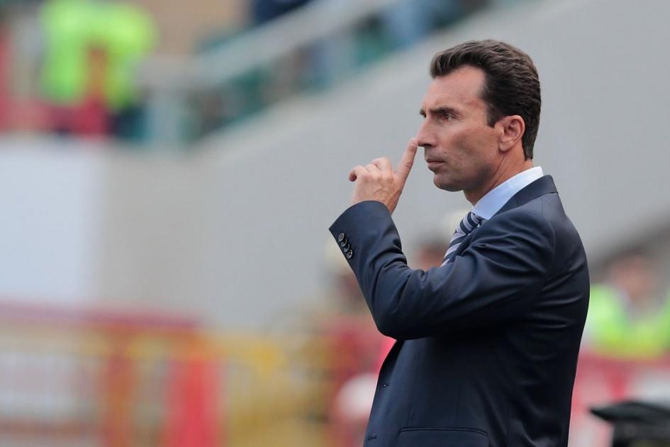 Who are the big contenders in Group B? gregorian predictions