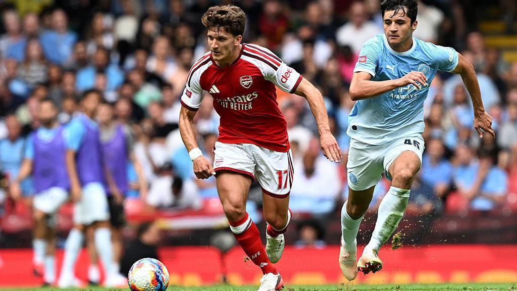 Christos Tzoulis shows off his talent at Arsenal