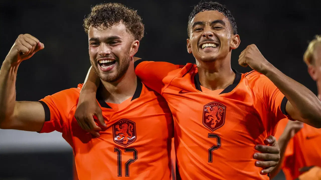 Jong Oranje qualify for playoffs after nervous evening