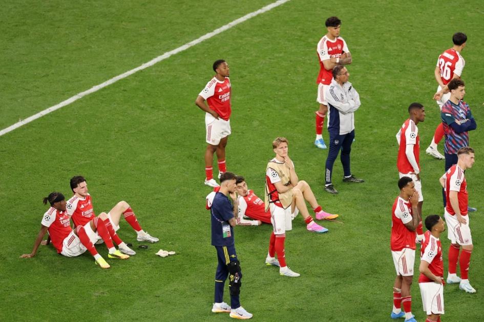 Arsenal players' emotions after defeat to PSG in the UEFA Champions League final
