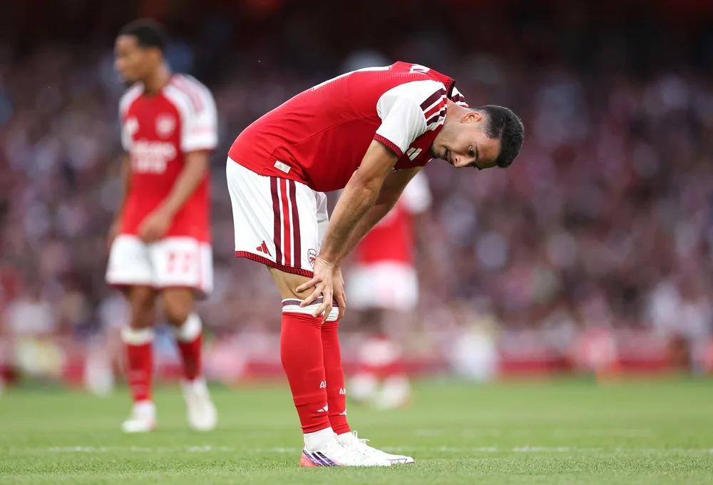 Arsenal include sell-on clause in club-record transfer
